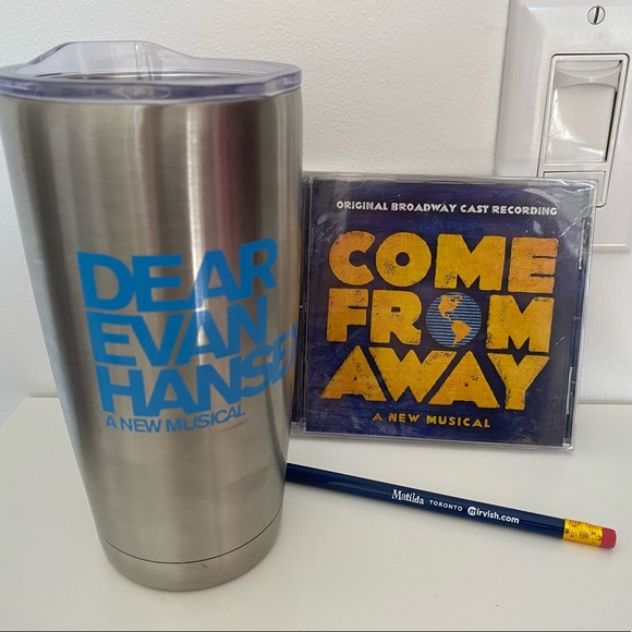 🎁 Musical Theatre Lover Gift Bundle - Dear Evan Hansen, Come From Away, Matilda - Picture 1 of 5